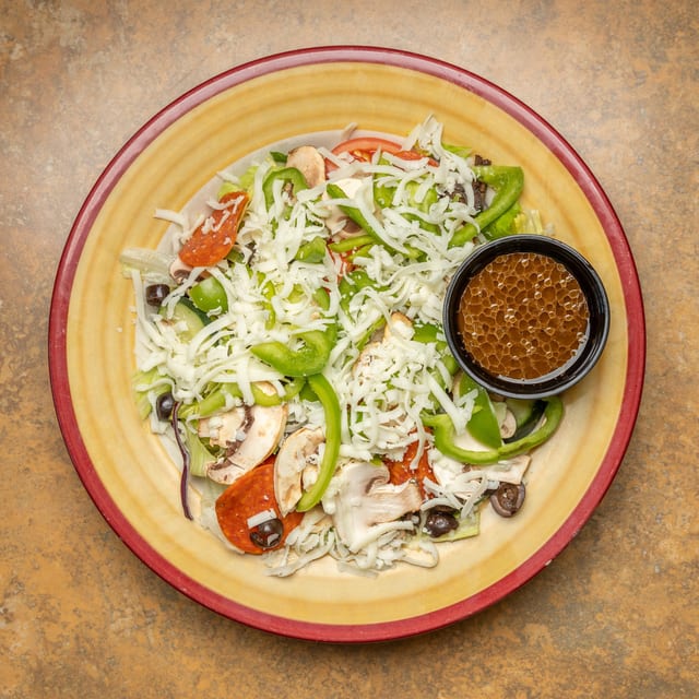 Nonnie's Garden Salad Supreme.